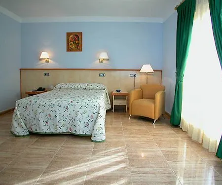 Hotel La Torre Los Montesinos